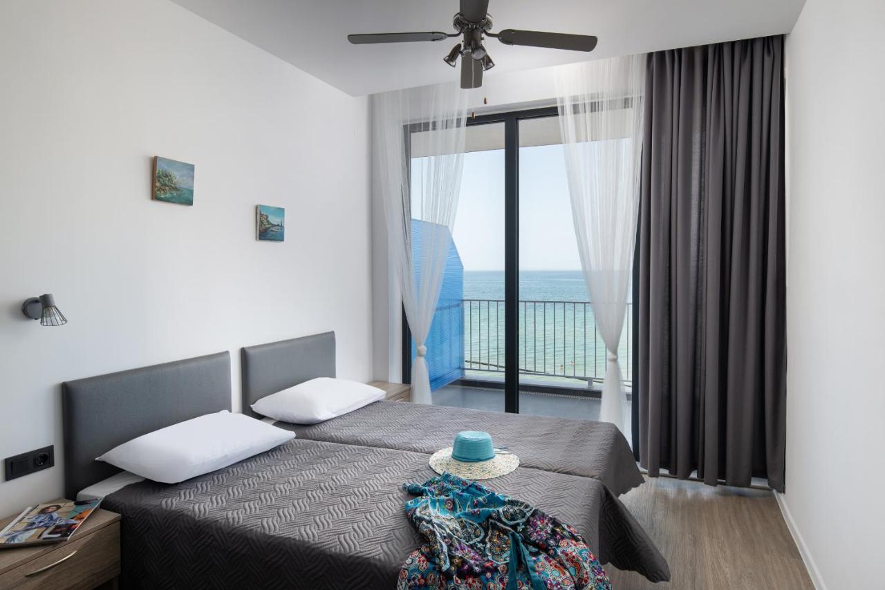 Grand Dodo'S Triada Seaview Studios อาเยีย ตรีอาส ภายนอก รูปภาพ